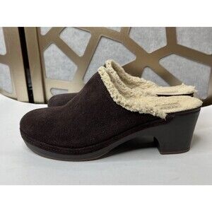 Crocs 203414 Sarah Suede Leather Faux Fur Clogs Mules Heels Sz 8 Comfort Shoes